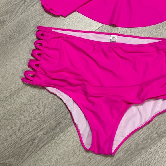 Younique Hot Pink Swimsuit Set 22W - Picture 3 of 12